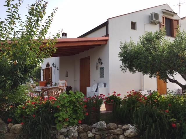 Bed and Breakfast Uliveto House Castellammare del Golfo Zewnętrze zdjęcie